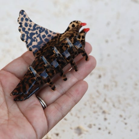 ククシュゼット 正規商品 ヘア アクセ クリップ かわいい 鳥 フランス Coucou Suzette  ツグミ ヘア クロー ブラウン まだら模様 (thrushclaw)