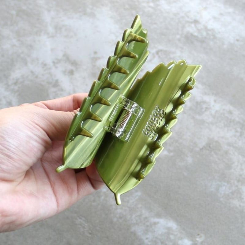 Coucou Suzette / Chestnut Leaf Hair Claw / ches