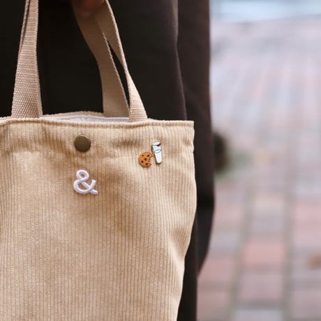 ククシュゼット 正規商品 ピンバッジ ブローチ かわいい おしゃれ フランス 個性的 Coucou Suzette クッキー ミルク ピン 2個セット (cookiemilkpins)