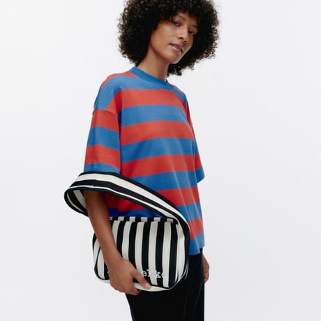 marimekko  / Knitted Shoulderbag Merirosvo / 52253694140