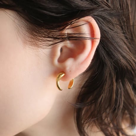 TEN. 正規商品 ユニセックス アクセサリー テン ワープ ピアス シルバー/ゴールド【即日発送】