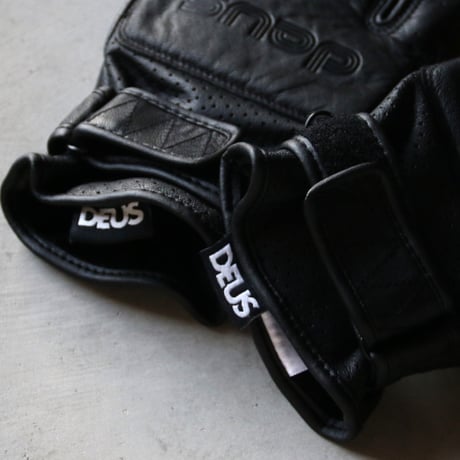 DEUS EX MACHINA / RIDERS FRIEND GLOVES / dmf247885