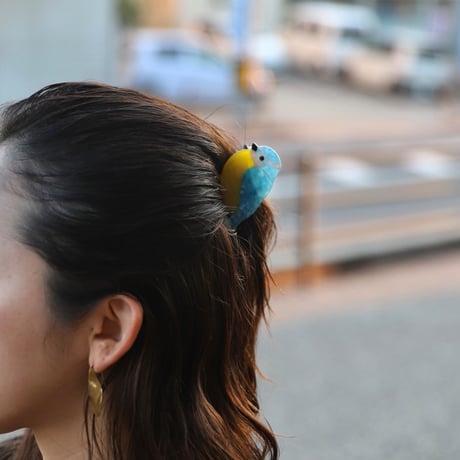 ククシュゼット 正規商品 ヘア アクセ クリップ かわいい 鳥 シジュウカラ フランス Coucou Suzette アオガラ ヘア クロー ブルー (bltiticlaw)