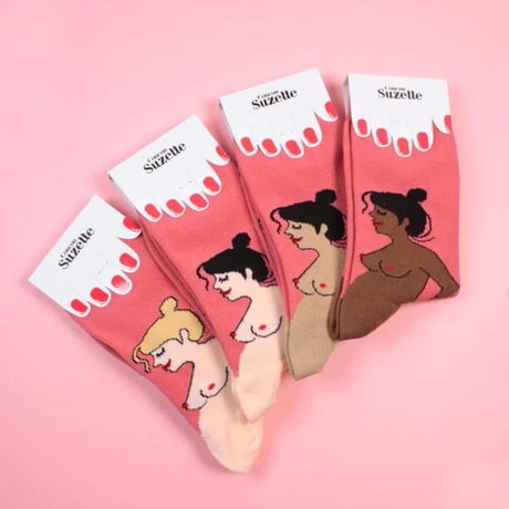 ククシュゼット 正規商品 靴下 おしゃれ ベビーシャワー ギフト フランス クルー丈 Coucou Suzette 黒髪 妊婦 ソックス Pregnant Woman Socks Metis ピンク