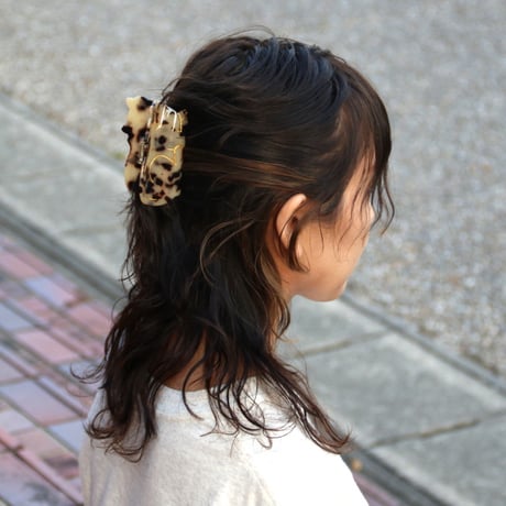ククシュゼット 正規商品 ヘア アクセ クリップ かわいい 猫 トラネコ フランス Coucou Suzette タビー キャット ヘア クロー ベージュ系 べっ甲模様(tabbycatclaw)