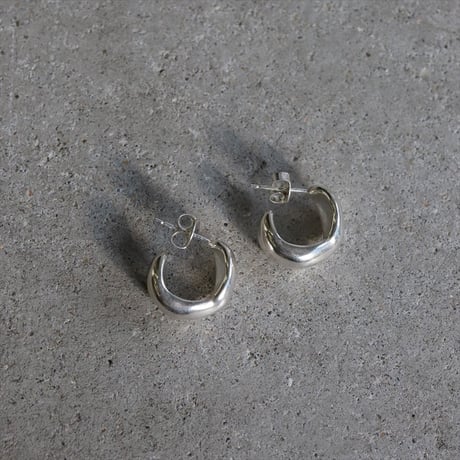 TEN. 正規商品 ユニセックス アクセサリー テン プラム ピアス シルバー/ゴールド【即日発送】(pi-0124)(pig-0124)