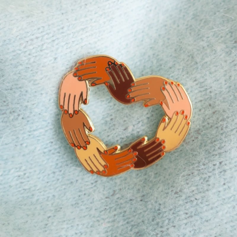 ククシュゼット 正規商品 ピンバッジ ブローチ かわいい おしゃれ