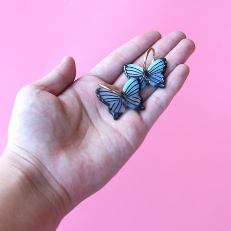 ククシュゼット 正規商品 ピアス 両耳 レディース 虫 個性的 かわいい ギフト 青色 蝶 ピアス ブルー (blbutterflyear)