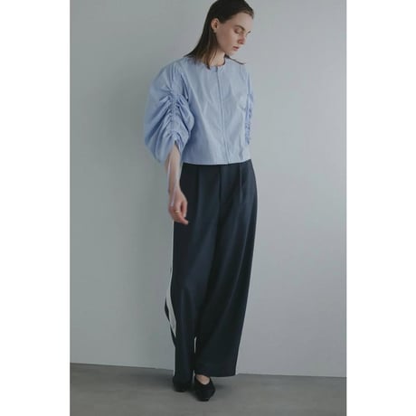 MANOF / DRAWSTRING SLEEVE SHORT BLOUSE / 891224132