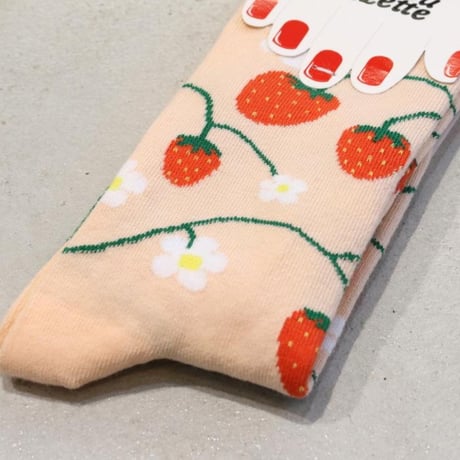 Coucou Suzette / Strawberry Plant Socks / berryplantsocks
