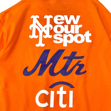 "WilletsPoint Tee" BackPrint Orange