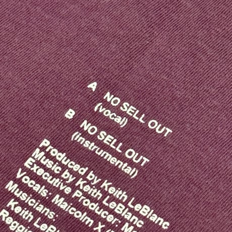 "NO SELLOUT" 6.1oz GarmentDye Tee Verry