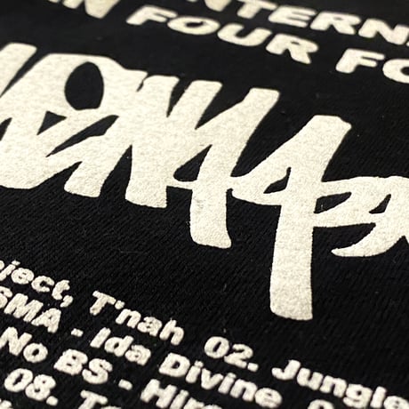 "PLUG INTERNATIONAL" US COTTON 6oz S/S Tee BLACK