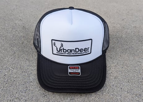 URBAN DEER Trucker Cap