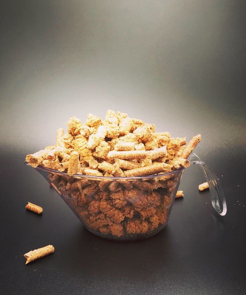 トム・ペレット1.2kg用 2袋セット（燃料・小動物用トイレまたは