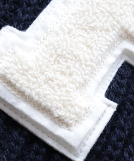 Super Comeback Lamb's Wool Letter Cardigan     [Robes&Confections]