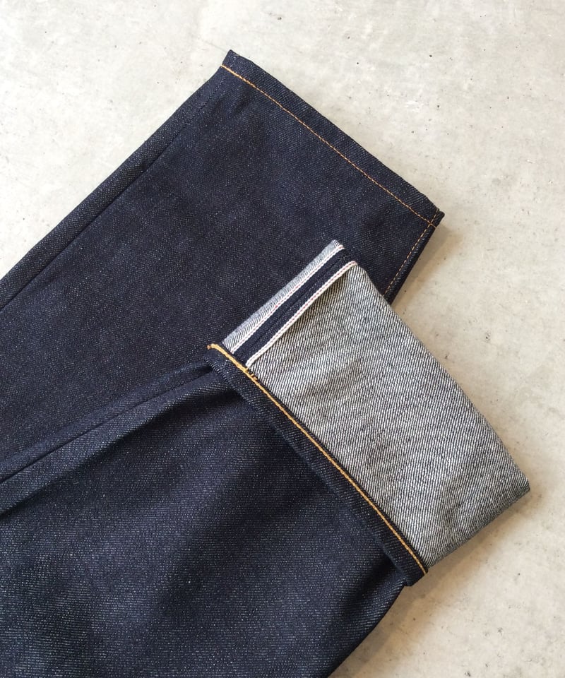 LUCY - High Waist Tapered Jeans - [LENO] |