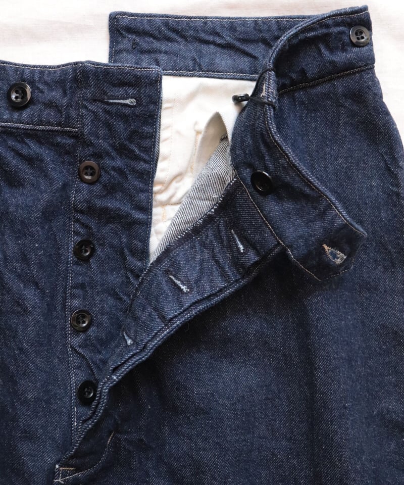 BUCKLE BACK TROUSERS [LENO] | NowN