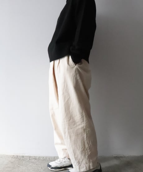 Vegetable Dyeing フロントタックパンツ     [Véritécoeur]