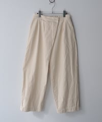 Vegetable Dyeing フロントタックパンツ     [Véritécoeur]