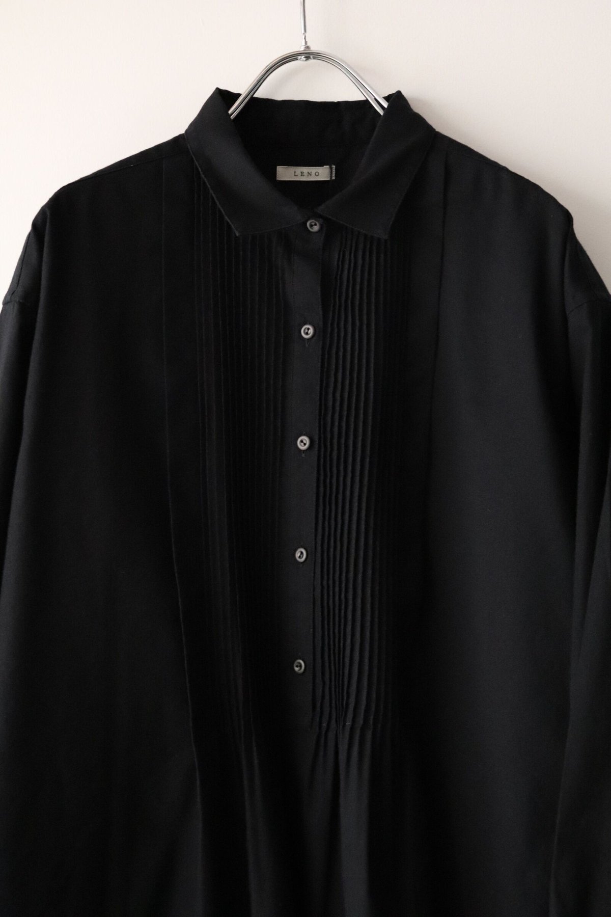 PIN TUCK BLOUSE [LENO] | NowN