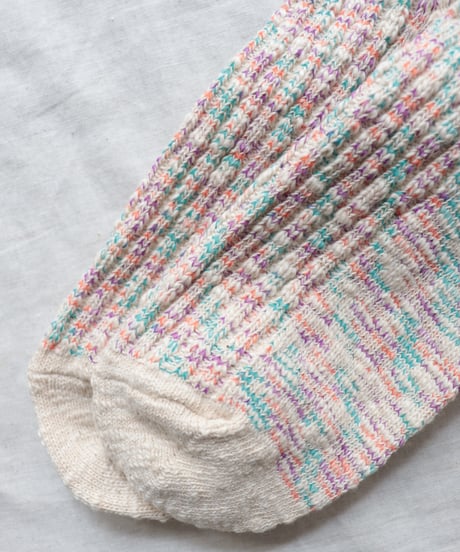 KASURI RIBBED CREW SOCKS     [ROTOTO]