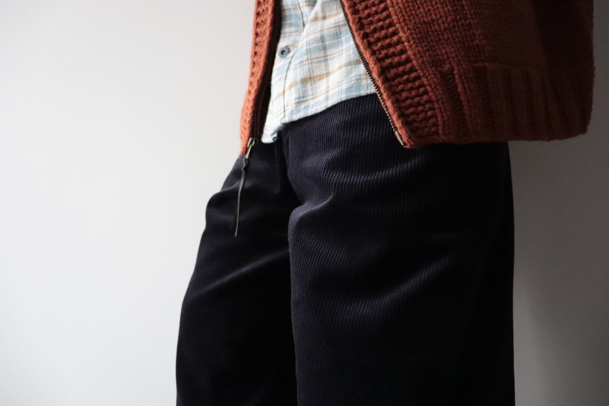 CORDUROY BUCKLE BACK TROUSERS [LENO] | NowN