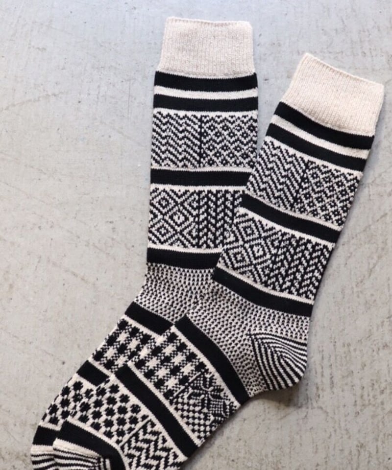 )籾様⑅/20 MULTI JACQUARD CREW SOCKS [ROTOTO] | NowN