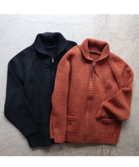 HAND KNITTED ZIP CARDIGAN     [LENO]