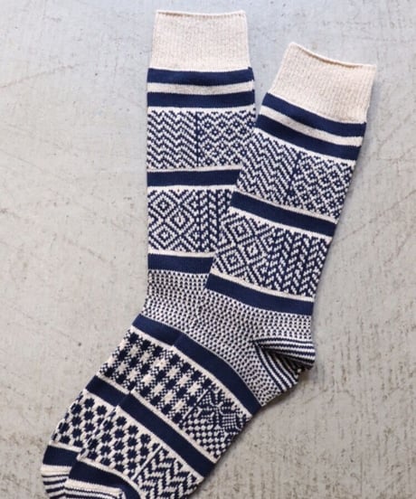 MULTI JACQUARD CREW SOCKS     [ROTOTO]