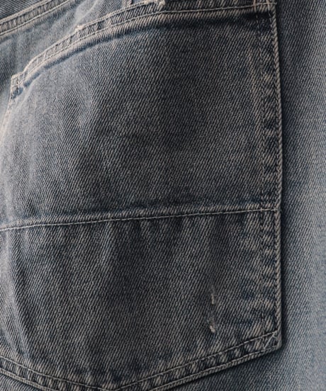 12OZ デニム ２タックワイドダメージ加工     [ARTEPOVERA]