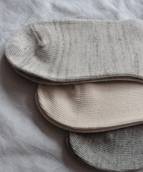 ORGANIC DAIRY 3PACK RIBBED CREW SOCKS     [ROTOTO]