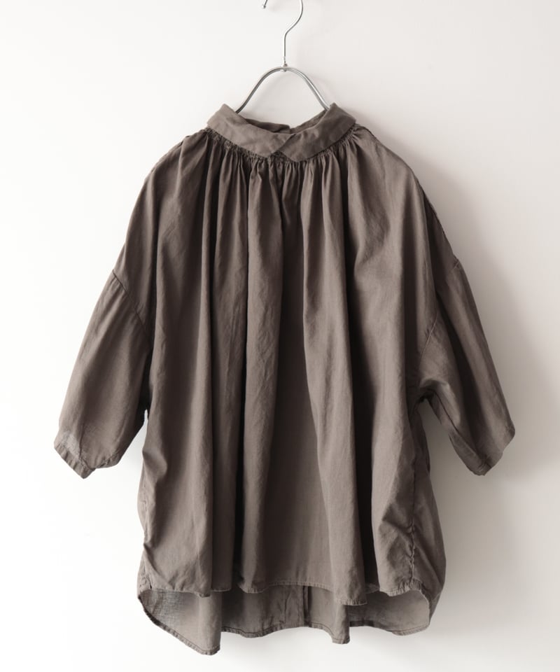 美品 Veritecoeur / BACK BUTTON BLOUSE バックボタンブラウス [Véritécoeur] | NowN