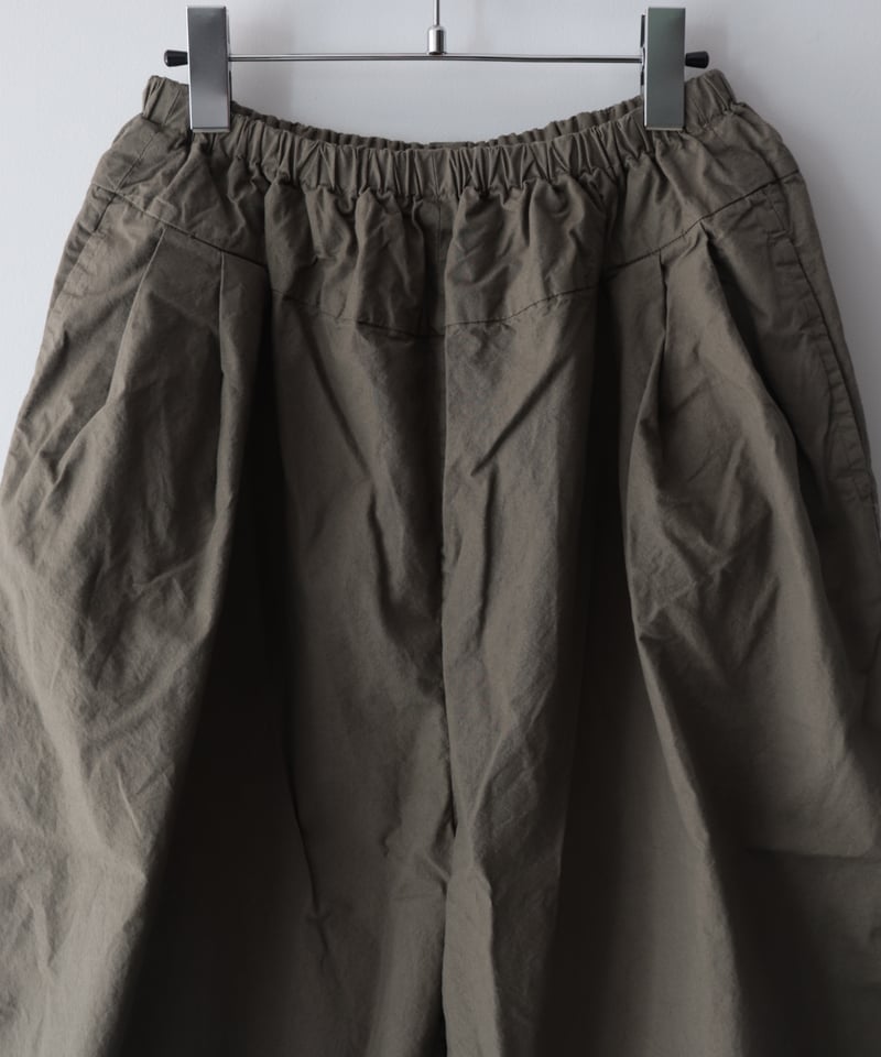 Véritécœur パンツ Veritecoeur online 限定※<br>NT-103J<br>切替ギャザーパンツ