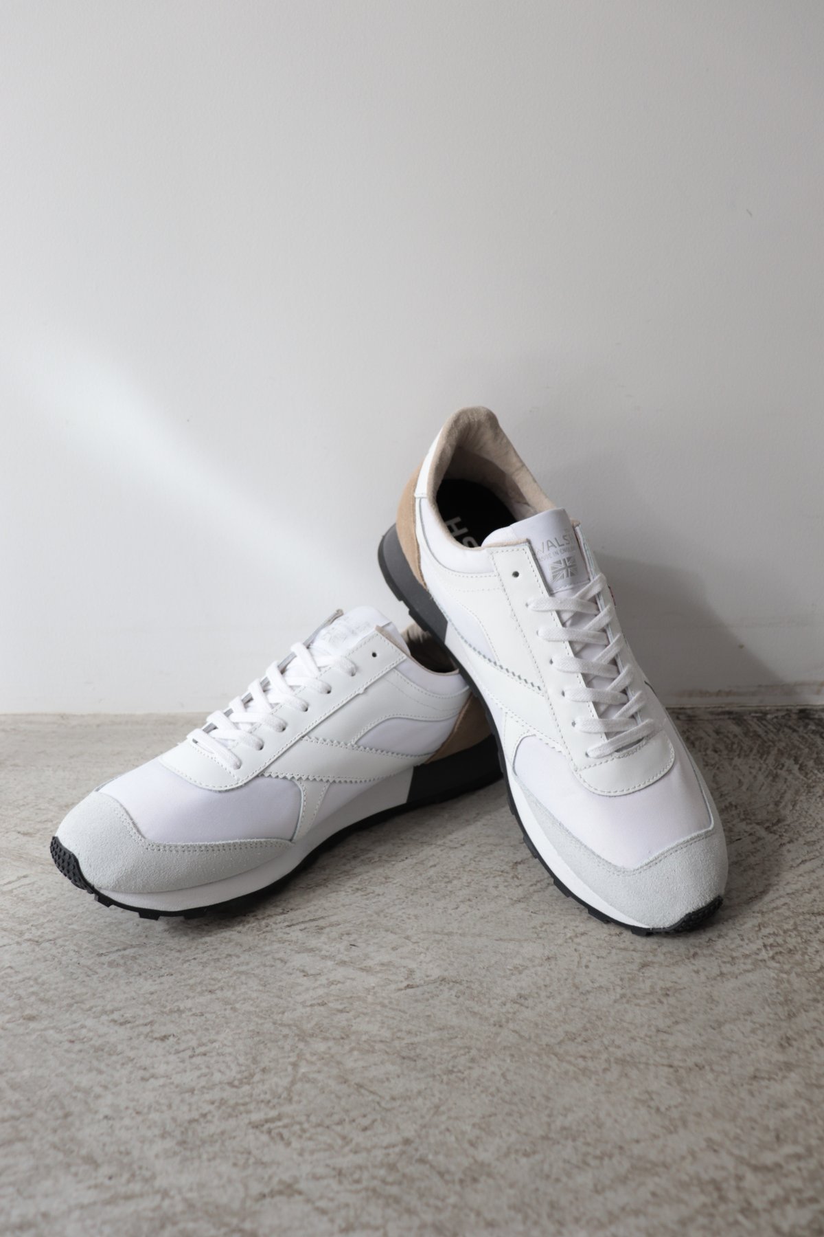 【✨minao✨】WALSH tornado 英国製 イングランド UK9 Tornado Eight3 WALSH Made in England Trainers RNW