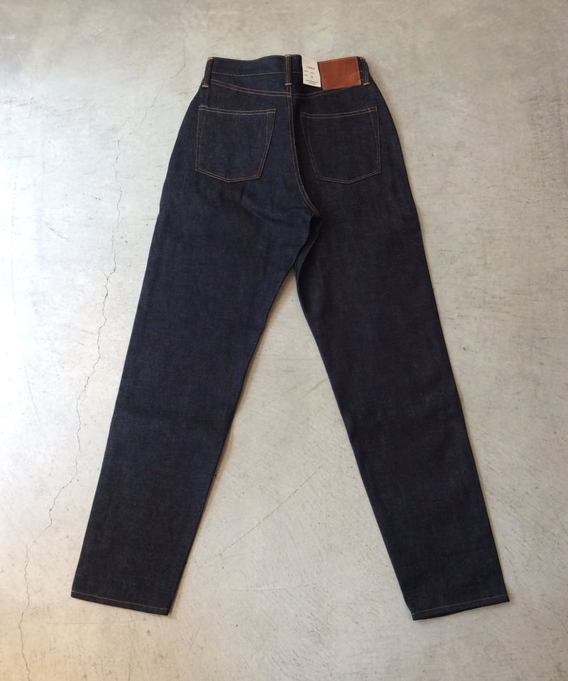 LUCY - High Waist Tapered Jeans - [LENO] |