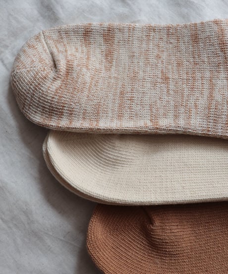 ORGANIC DAIRY 3PACK RIBBED CREW SOCKS     [ROTOTO]