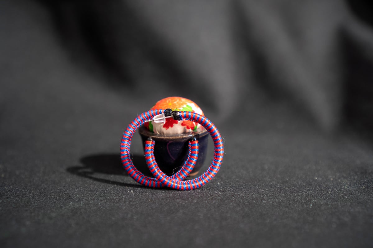 ピアス 赤/青 (激し:はげし) | 加 楽 Karaku ピアス 赤/青 (激し:はげし) | 加 楽 Karaku