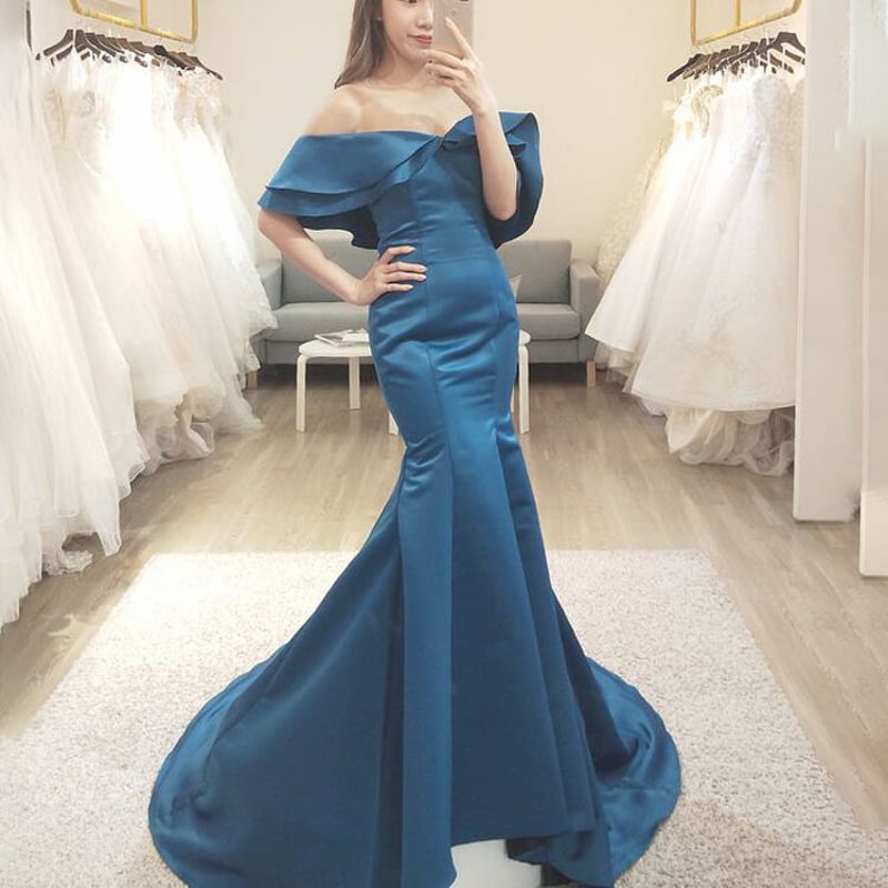 高品質！パーティードレス オフショル 短トレーン ブルー マーメイド  