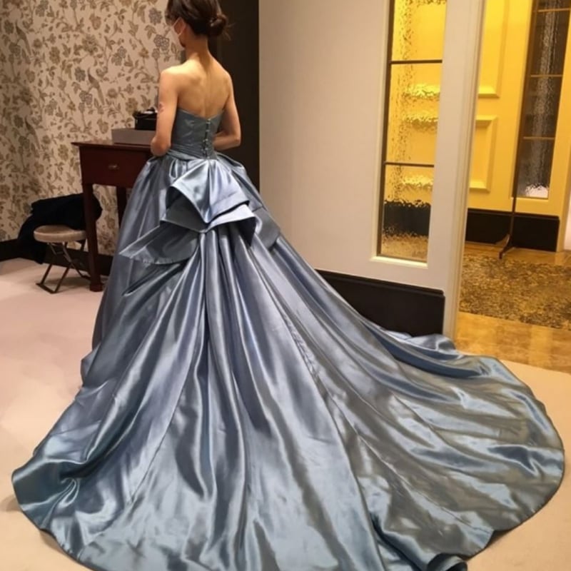 爽やかで優しいブルー カラードレス 光沢サテン 2次会 挙式 前撮 ミニ  