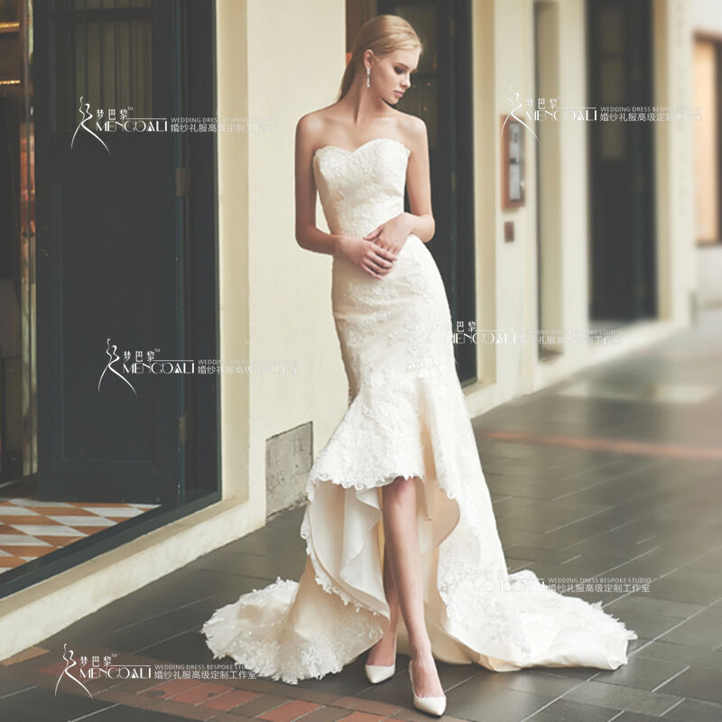 高品質！ウエディングドレス オフホワイト ベアトップ フィッシュ  