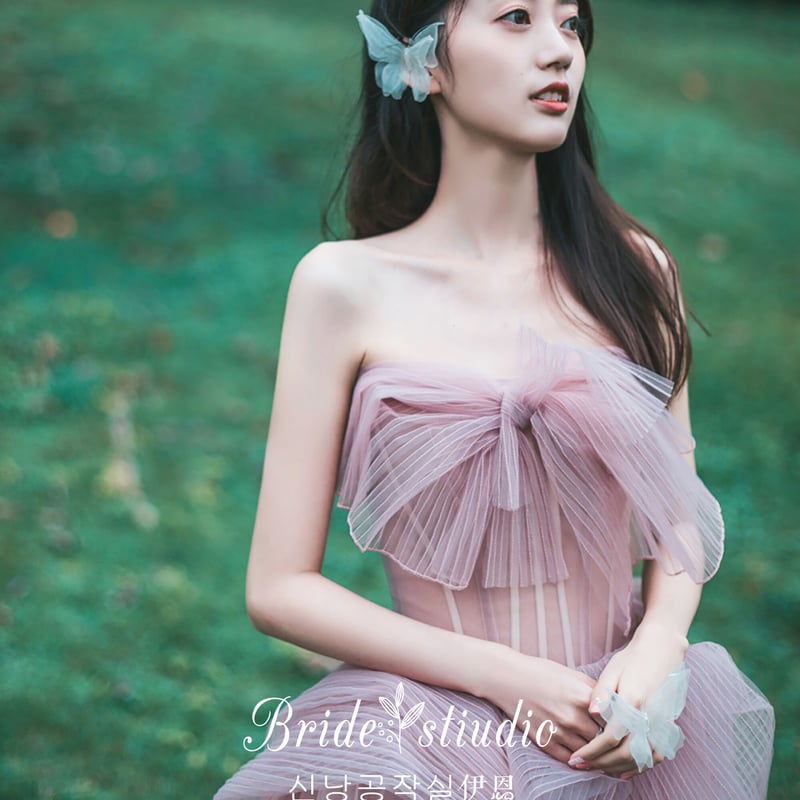 大人気上昇パーティードレス 薄ピンク ベアトップ ロングトレーン  