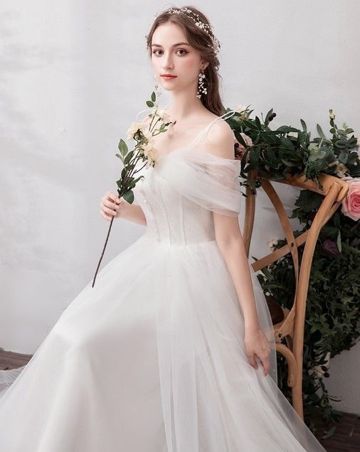 ☆とん☆　ホワイト Aライン ウェディングドレス　シルクオーガンジー ウエディングドレス ホワイト 上質オーガンジー ロング Aライン タンク