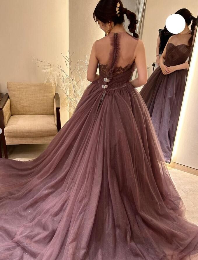 ウェディングドレス カラードレス 柔らかく重ねたチュールスカート  