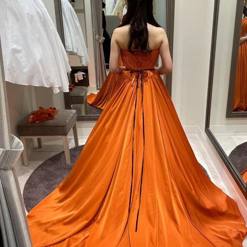 上品！ パーティードレス テラコッタ色 ベアトップ 編み上げ トレーン  