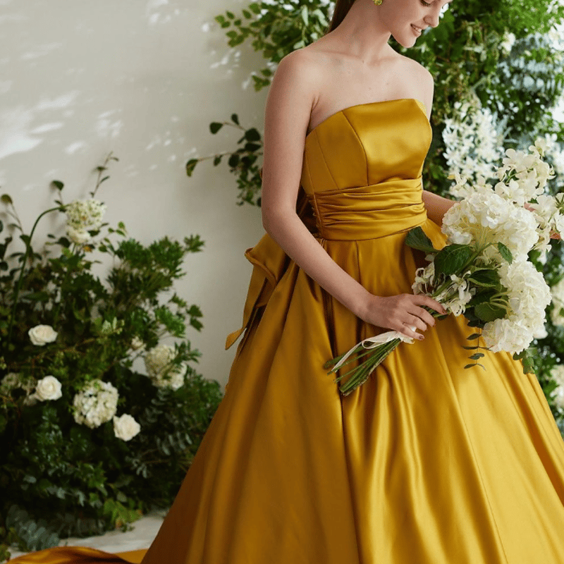 パーティードレス ベアトップ イエロー 結婚式 ふっくら柔らかなバック  