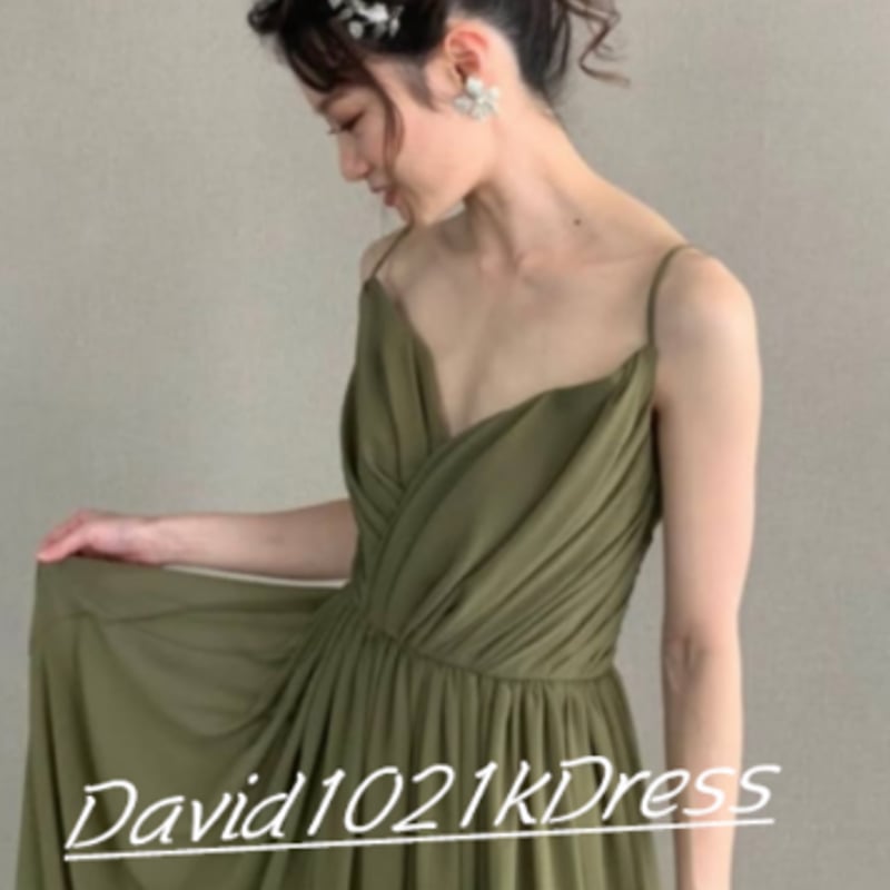 エレガント パーティードレス ピスタチオカラー 背中見せ ロケ撮  