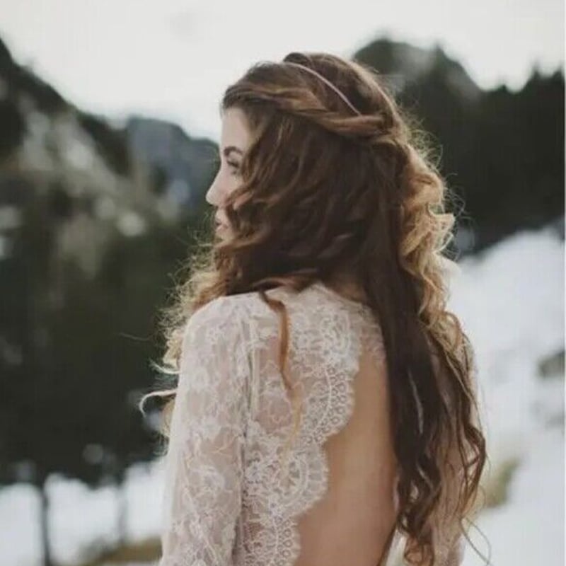 C283 プリンセスライン フランス風  背中見せ エレガント 花嫁 ドレス C283 プリンセスライン フランス風 背中見せ エレガント 花嫁 ドレス