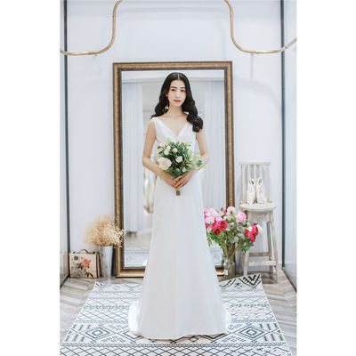 ウエディングドレス ホワイト エレガント 花嫁/ウェディングドレス