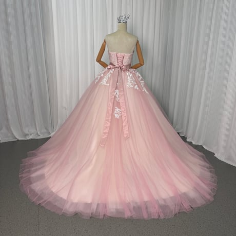 カラードレス  ピンク 繊細なレース  ビスチェドレス  華やかなトレーン 編み上げ サッシュベルト  結婚式  前撮り